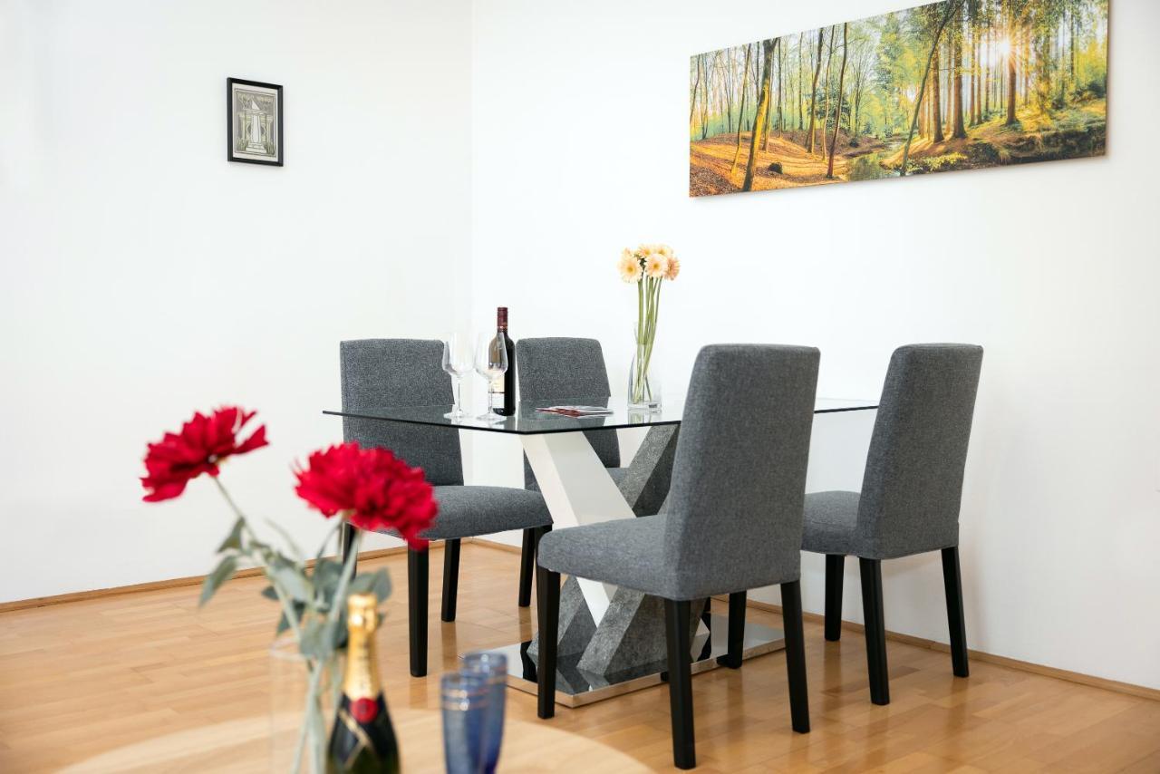 Premium 80 M2 Apartment - Free Parking Wien Exteriör bild
